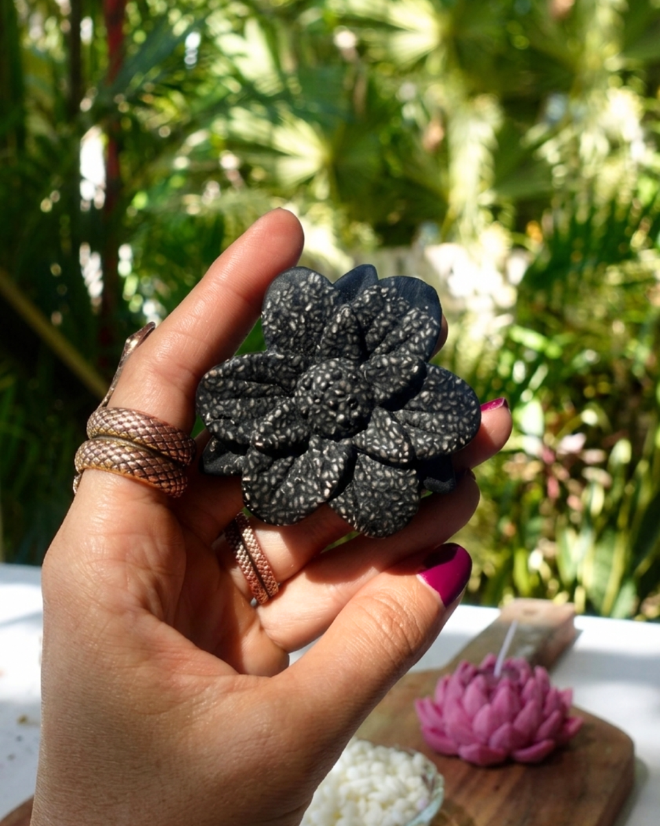 Botanical body soaps for skin and sun